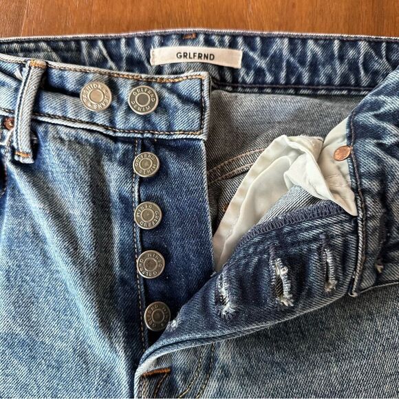 GRLFRND Helena High Rise Straight Jeans in Missing Words - Picture 10 of 12